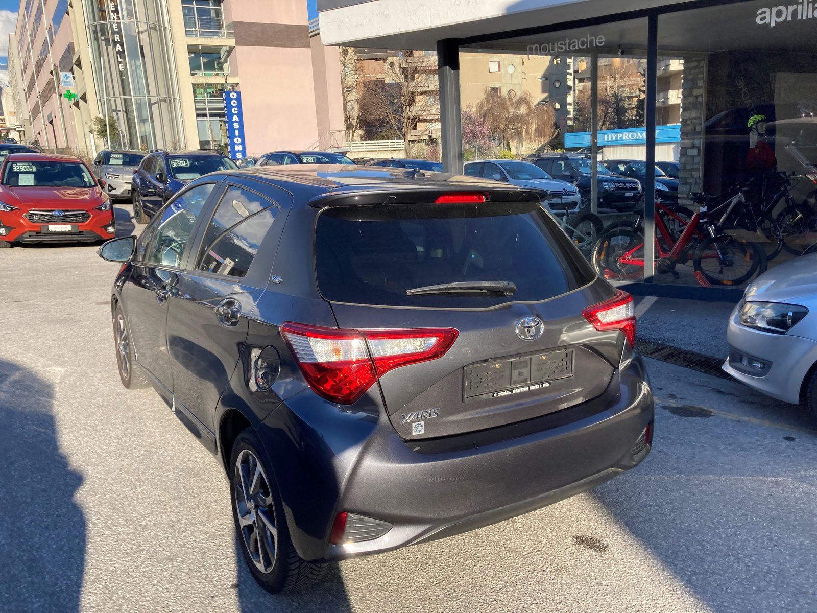 TOYOTA Yaris 1.5 VVT-iE Trend, Benzina, Occasioni / Usate, Manuale - 4