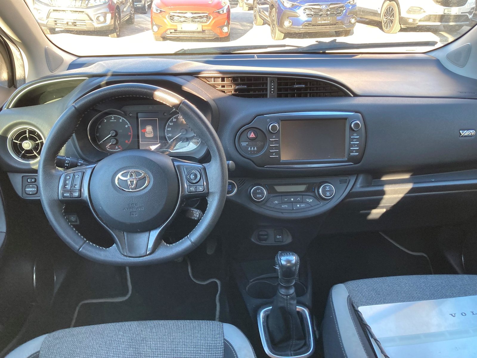 TOYOTA Yaris 1.5 VVT-iE Trend, Benzina, Occasioni / Usate, Manuale - 7
