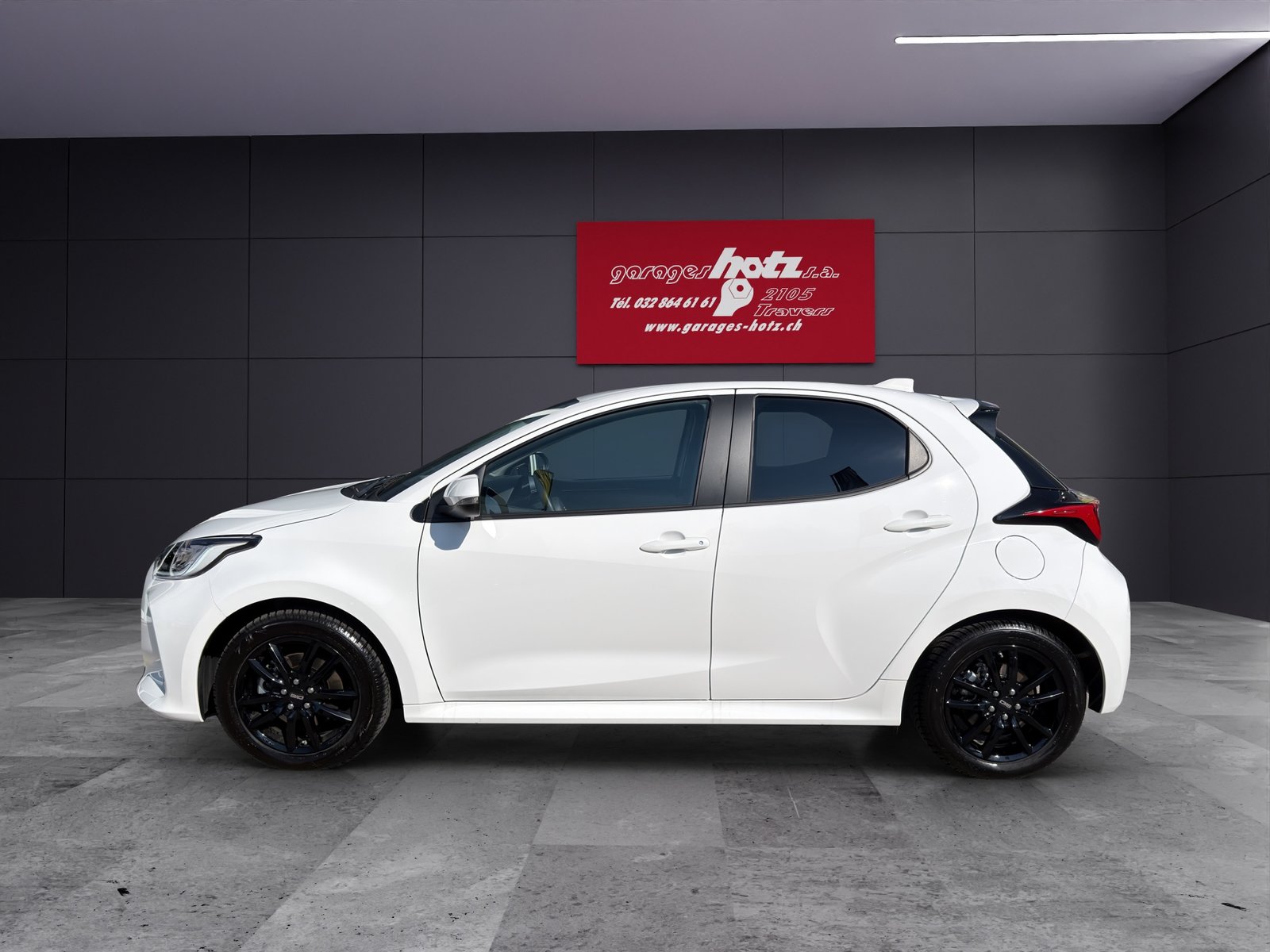 TOYOTA Yaris 1.5 Comfort e-CVT, Hybride Léger Essence/Électricité, Occasion / Utilisé, Automatique - 3