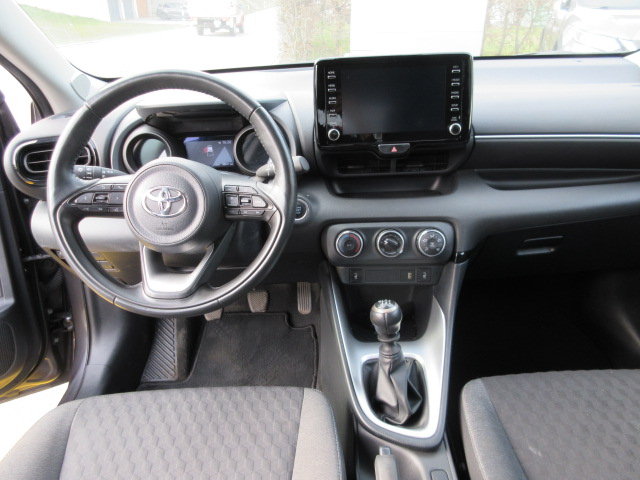 TOYOTA Yaris 1.5 VVT-iE Trend, Essence, Occasion / Utilisé, Manuelle - 7