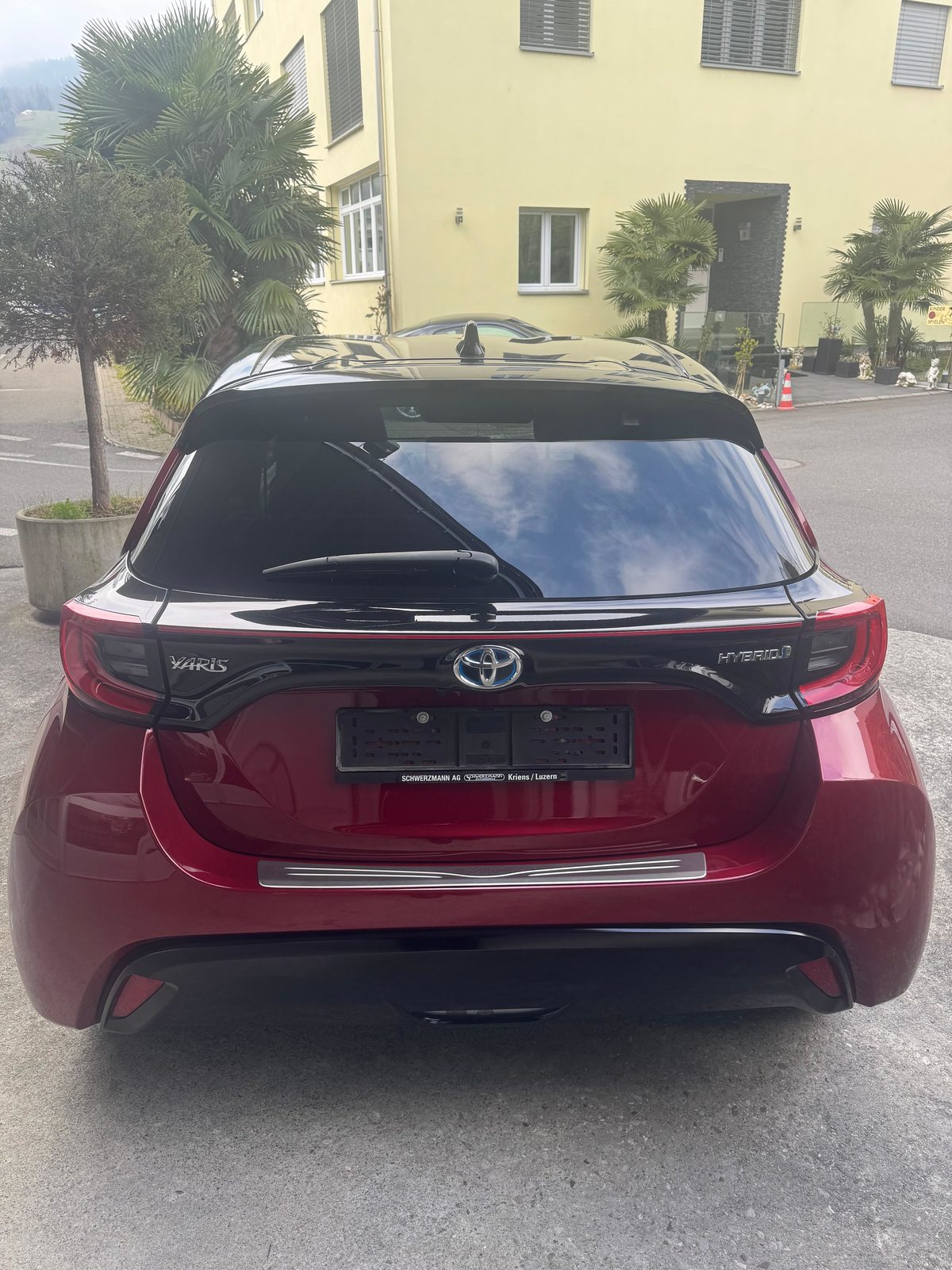 TOYOTA Yaris 1.5 VVT-i HSD Style, Hybride Integrale Benzina/Elettrica, Occasioni / Usate, Automatico - 4