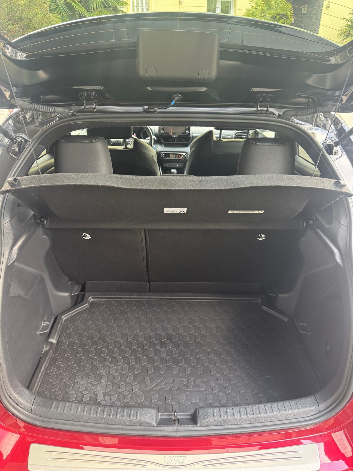 TOYOTA Yaris 1.5 VVT-i HSD Style, Hybride Integrale Benzina/Elettrica, Occasioni / Usate, Automatico - 6