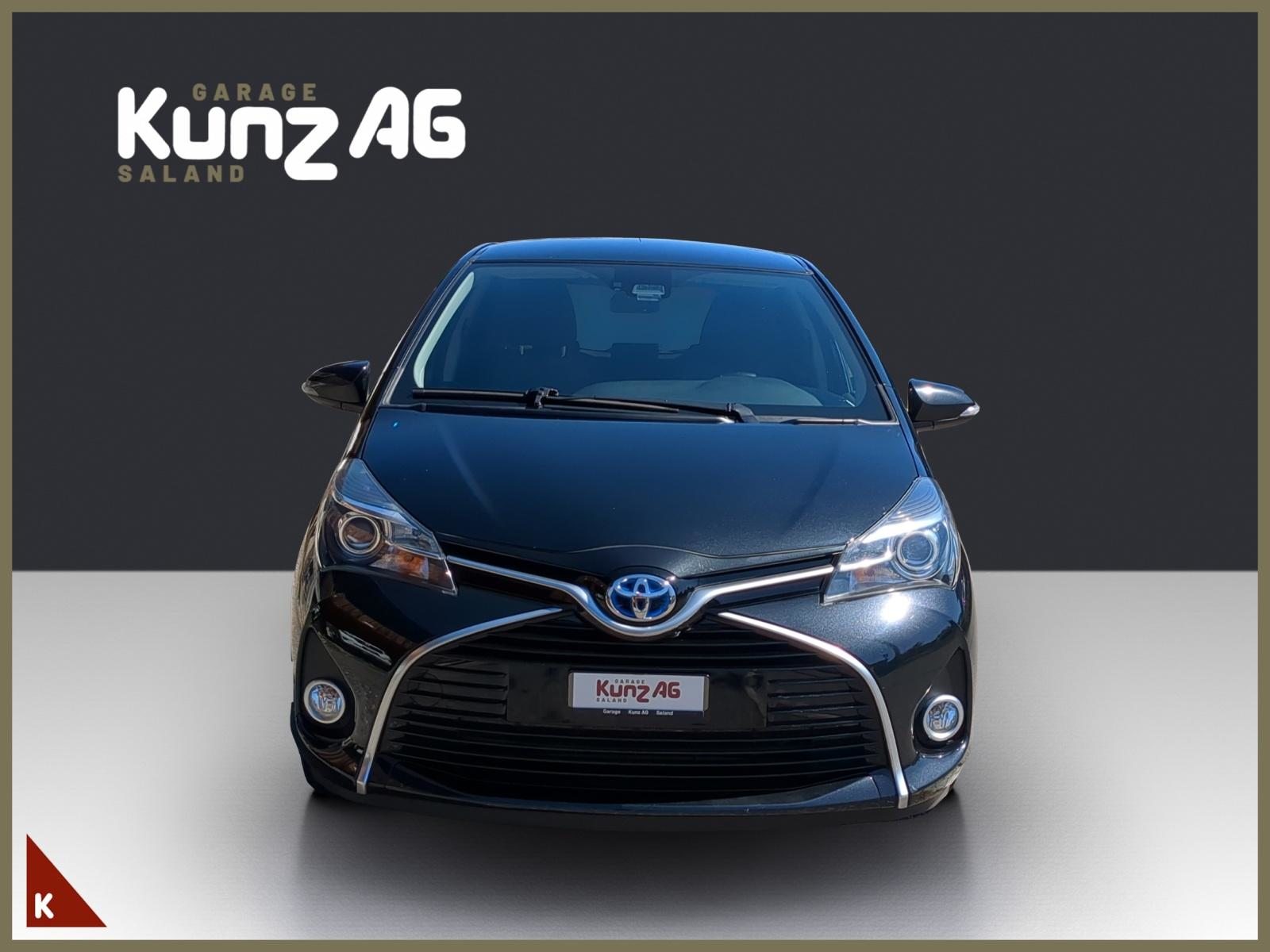 TOYOTA Yaris 1.5 VVT-i HSD Trend, Full-Hybrid Petrol/Electric, Second hand / Used, Automatic - 2