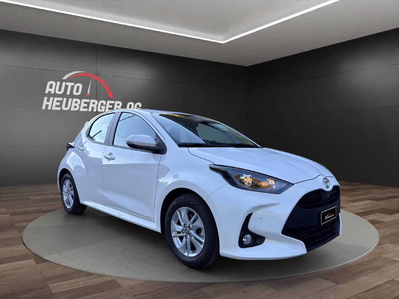 TOYOTA Yaris 1.5 VVT-i HSD Comfort, Hybride Intégral Essence/Électricité, Occasion / Utilisé, Automatique - 4
