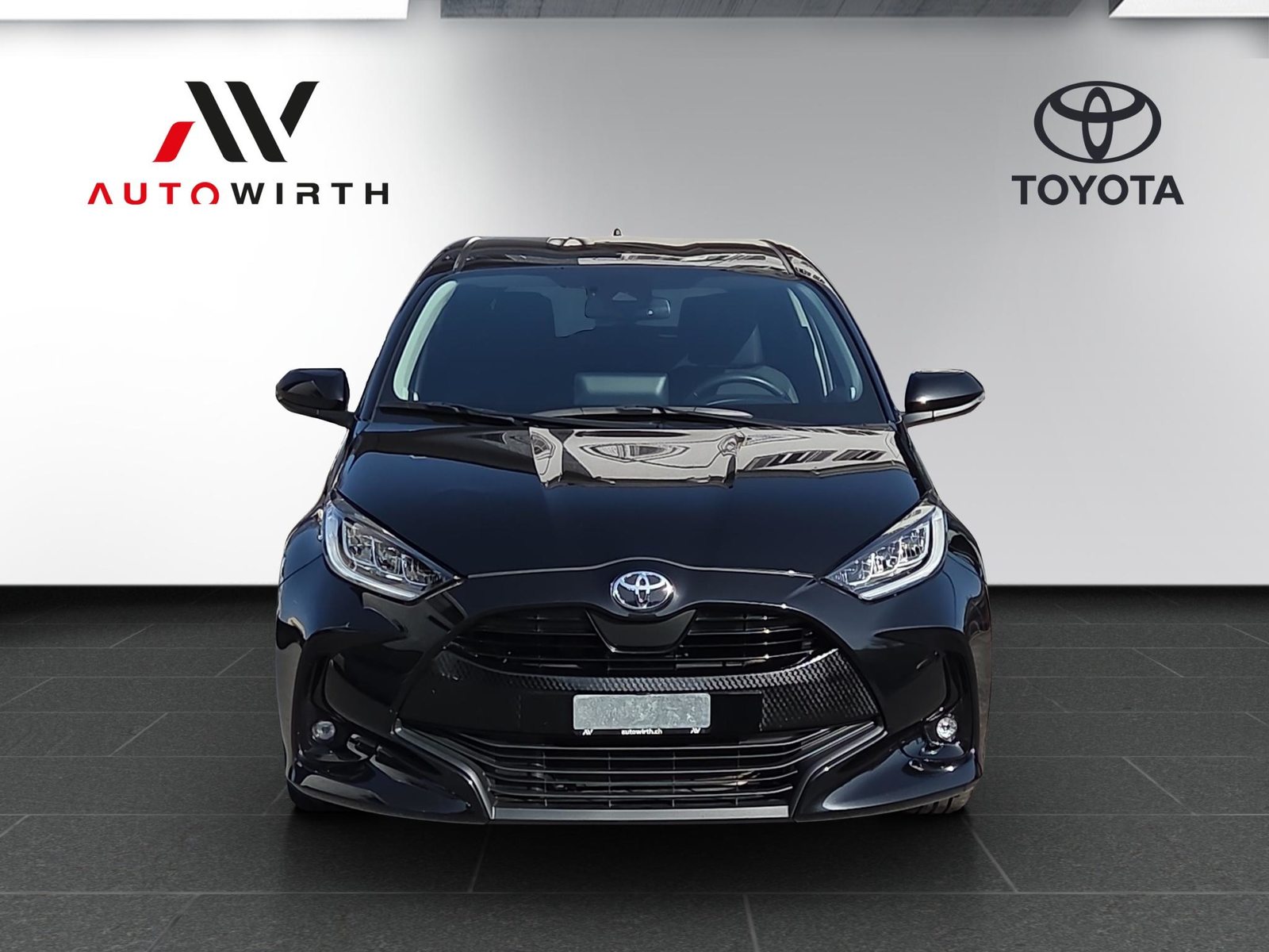 TOYOTA Yaris 1.5 VVT-iE Trend, Benzin, Occasion / Gebraucht, Handschaltung - 2