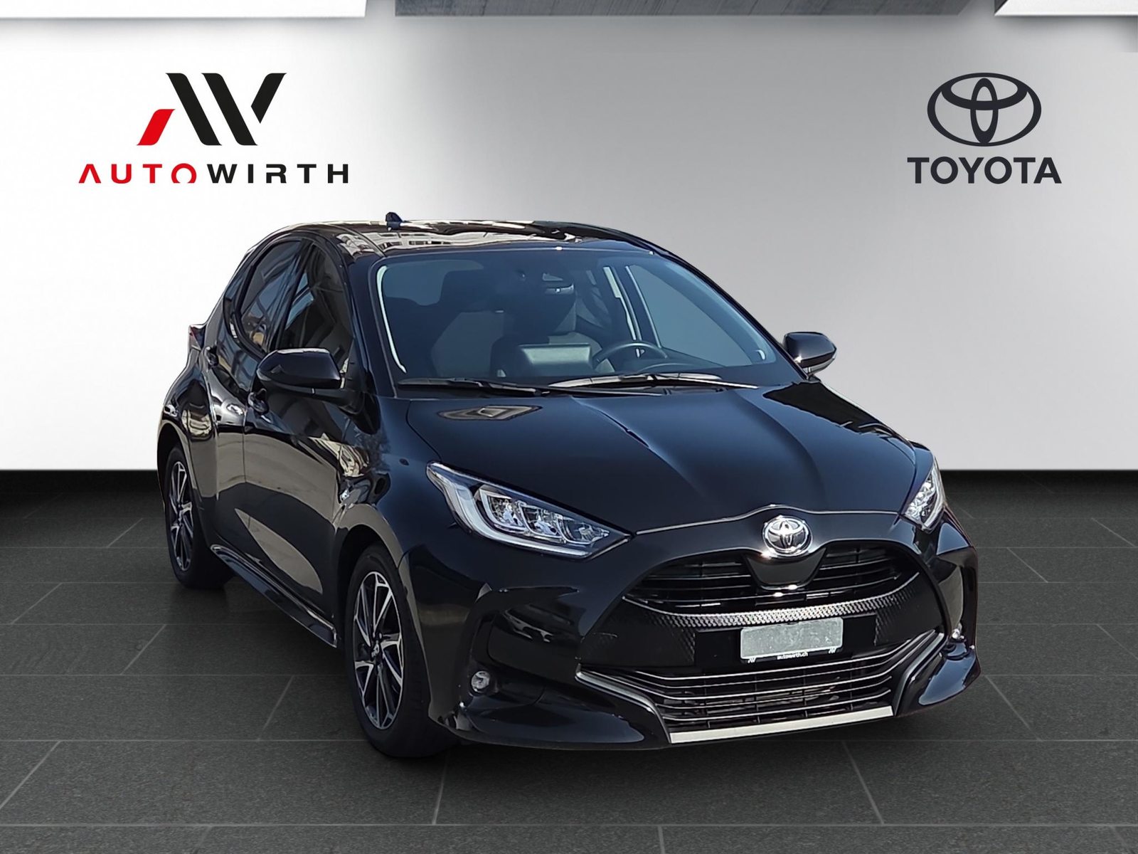 TOYOTA Yaris 1.5 VVT-iE Trend, Benzina, Occasioni / Usate, Manuale - 3