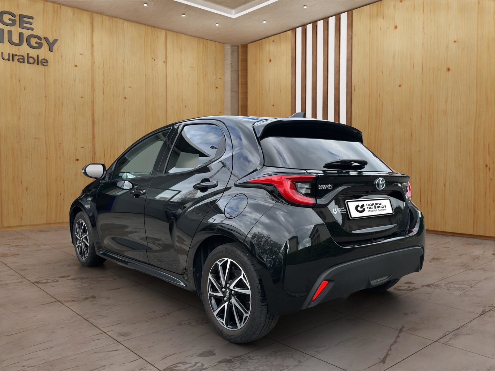 TOYOTA Yaris 1.5 VVT-i HSD Trend, Hybride Intégral Essence/Électricité, Occasion / Utilisé, Automatique - 4