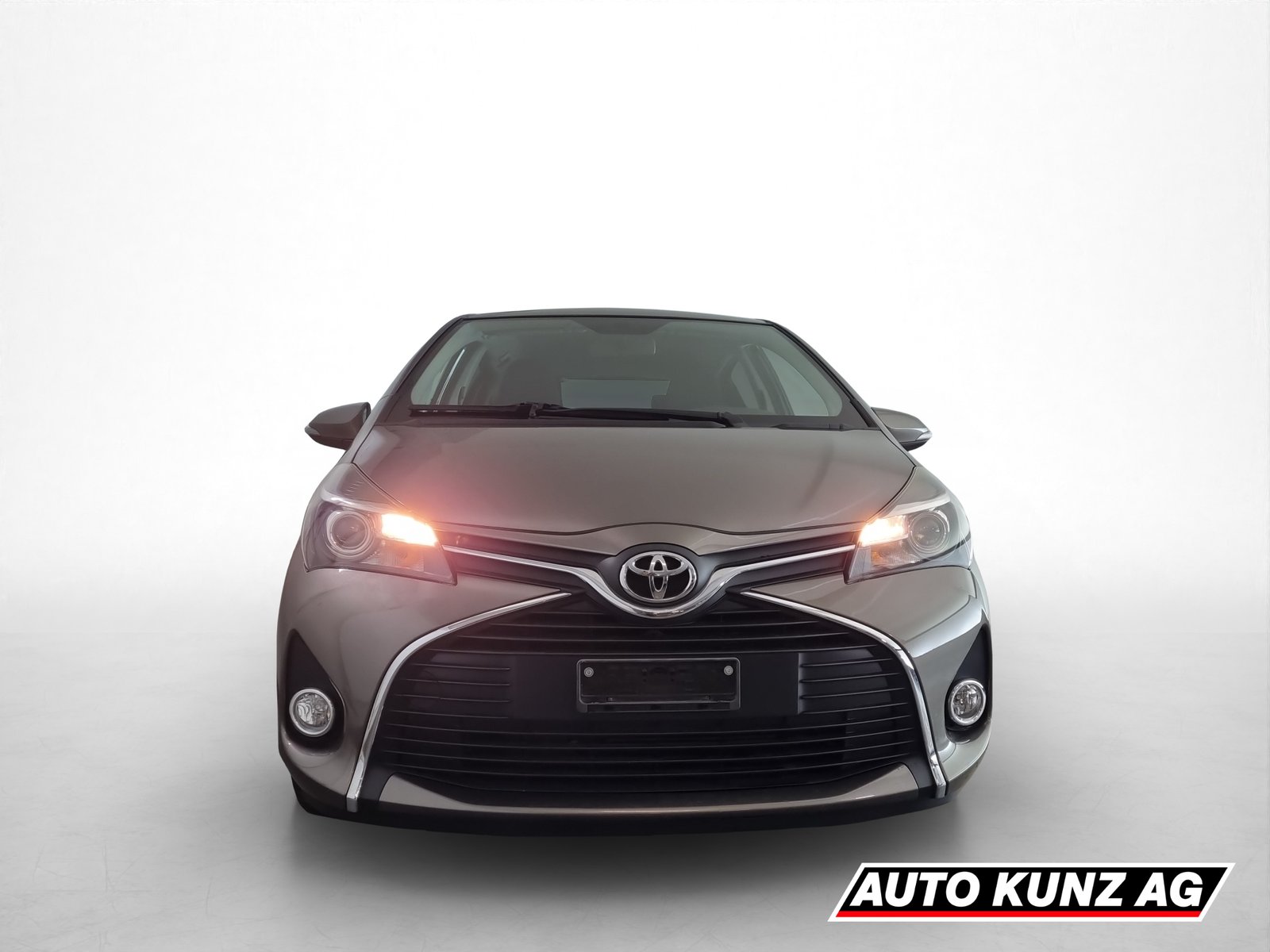 TOYOTA Yaris 1.33 VVT-i Trend, Benzina, Occasioni / Usate, Manuale - 2