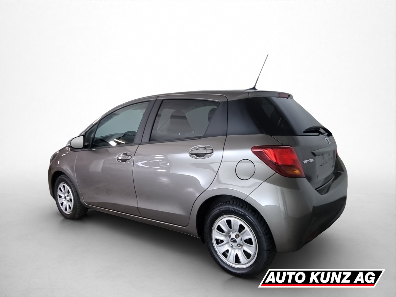 TOYOTA Yaris 1.33 VVT-i Trend, Benzina, Occasioni / Usate, Manuale - 4
