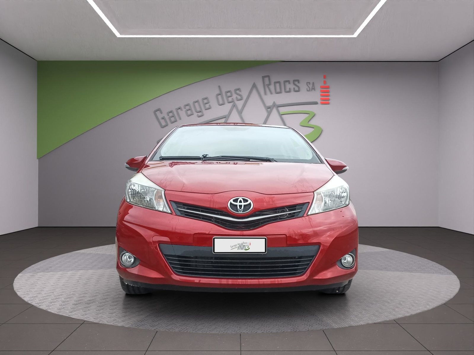 TOYOTA Yaris 1.33 VVT-i Style, Petrol, Second hand / Used, Manual - 2