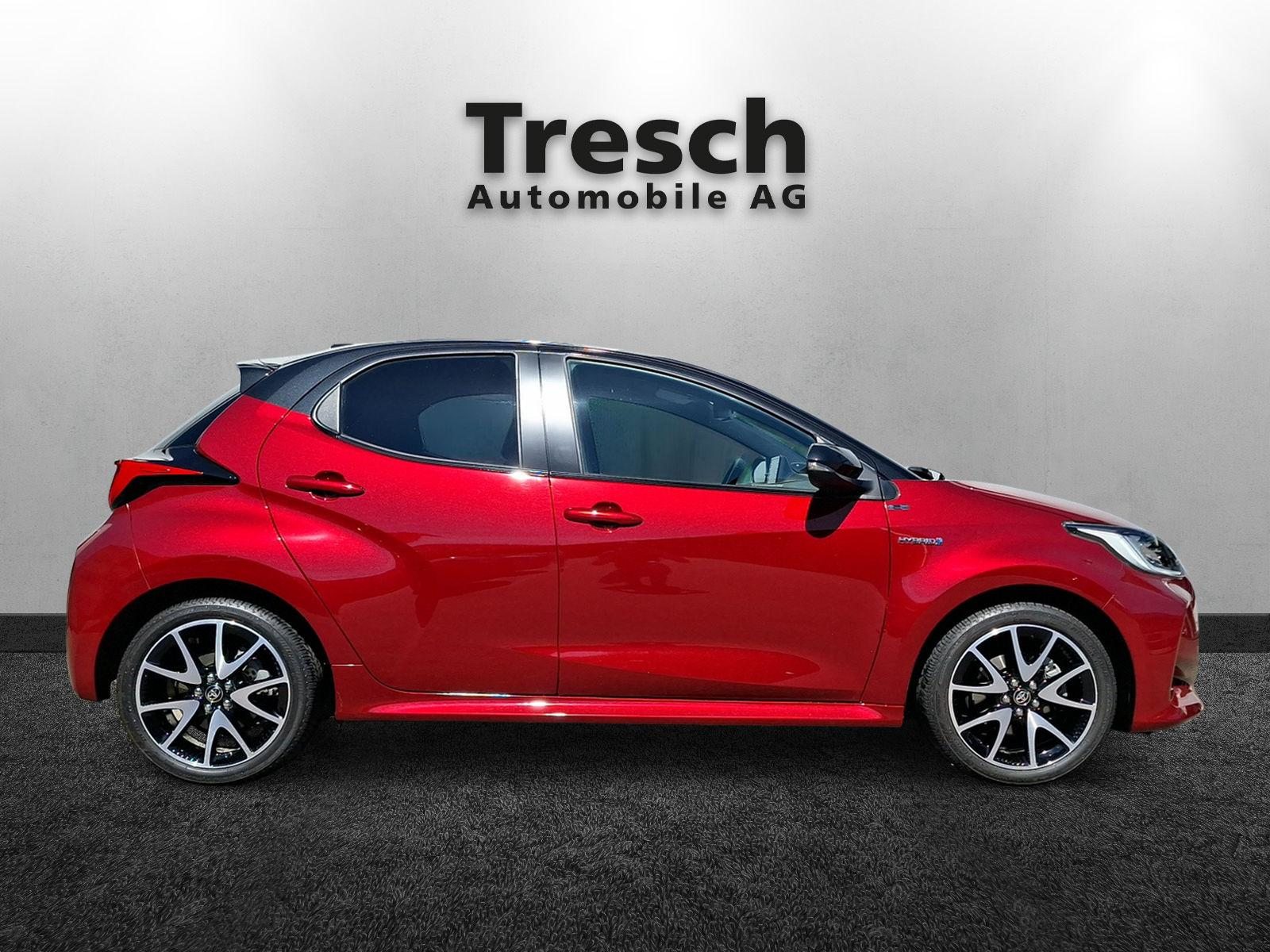 TOYOTA Yaris 1.5 VVT-i HSD Style, Full-Hybrid Petrol/Electric, Second hand / Used, Automatic - 2