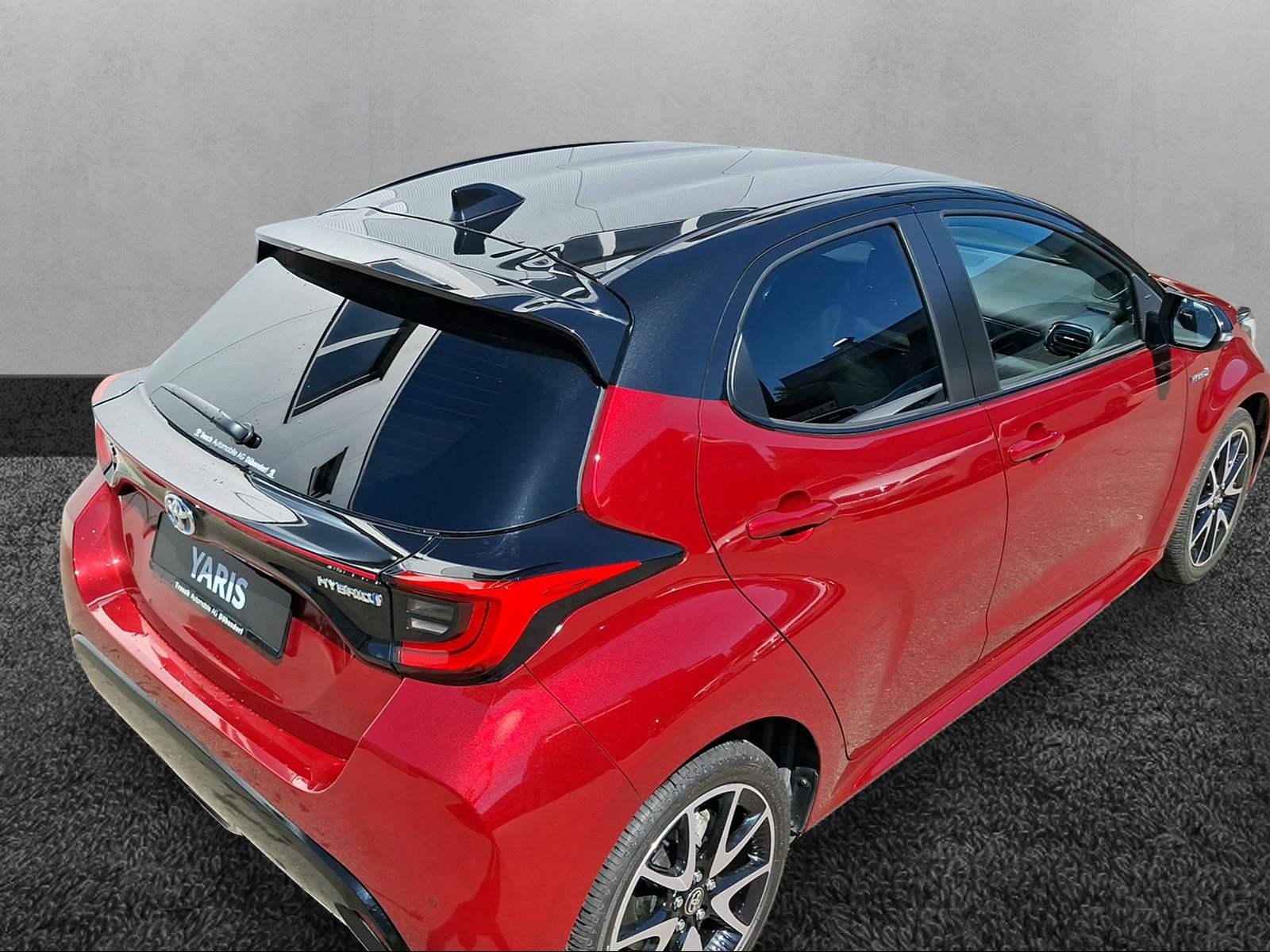 TOYOTA Yaris 1.5 VVT-i HSD Style, Full-Hybrid Petrol/Electric, Second hand / Used, Automatic - 5