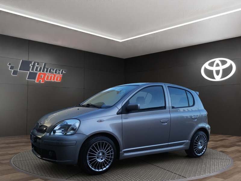 TOYOTA Yaris 1.5 TS, Petrol, Second hand / Used, Manual - 3