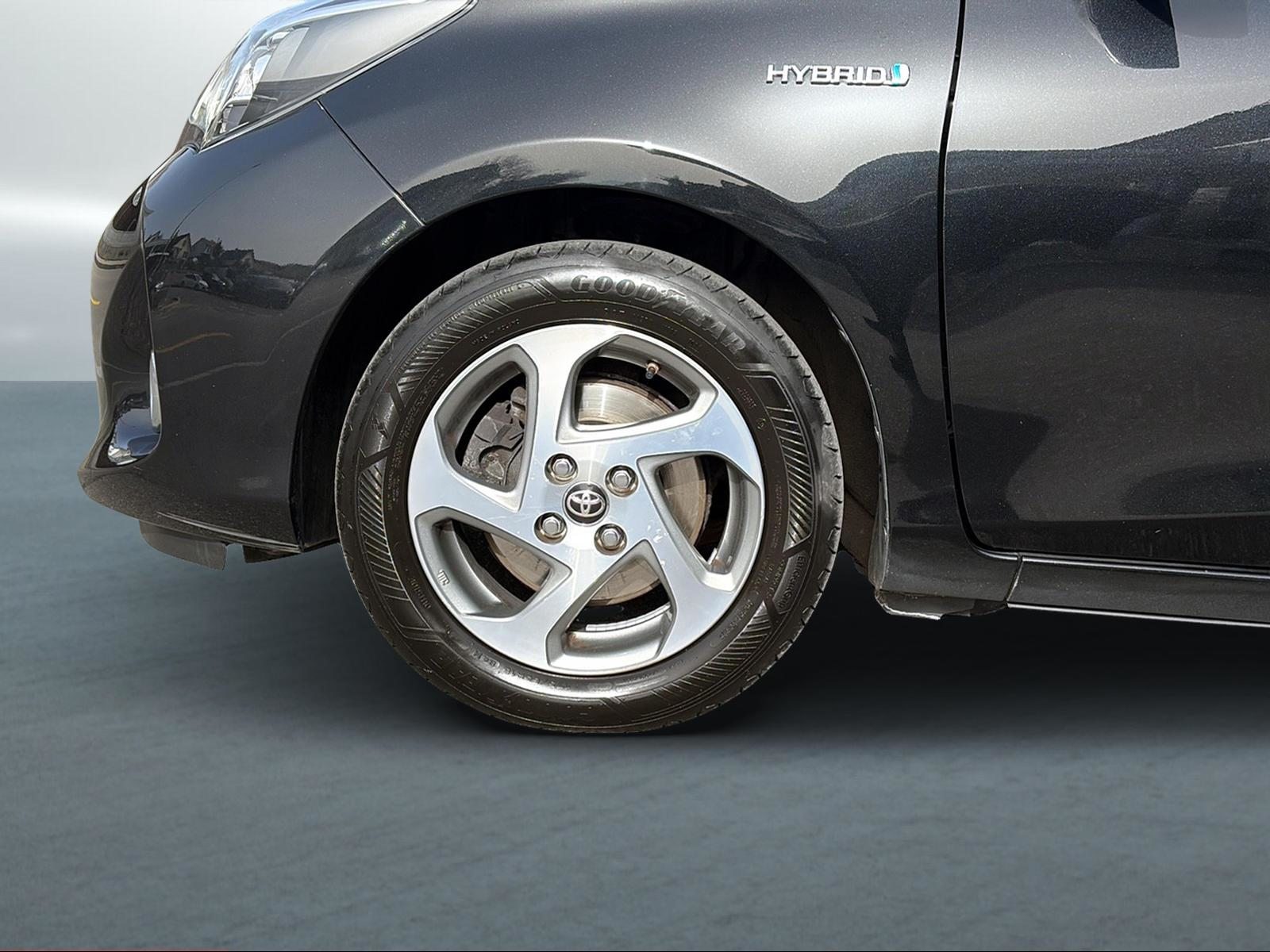 TOYOTA Yaris 1.5 VVT-i HSD Trend, Hybride Integrale Benzina/Elettrica, Occasioni / Usate, Automatico - 3