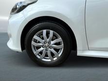 TOYOTA Yaris 1.5 VVT-i HSD Comfort, Voll-Hybrid Benzin/Elektro, Occasion / Gebraucht, Automatik - 3