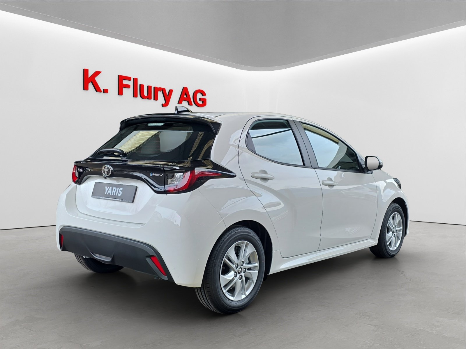 TOYOTA Yaris 1.5 VVT-i HSD Comfort, Full-Hybrid Petrol/Electric, Second hand / Used, Automatic - 5