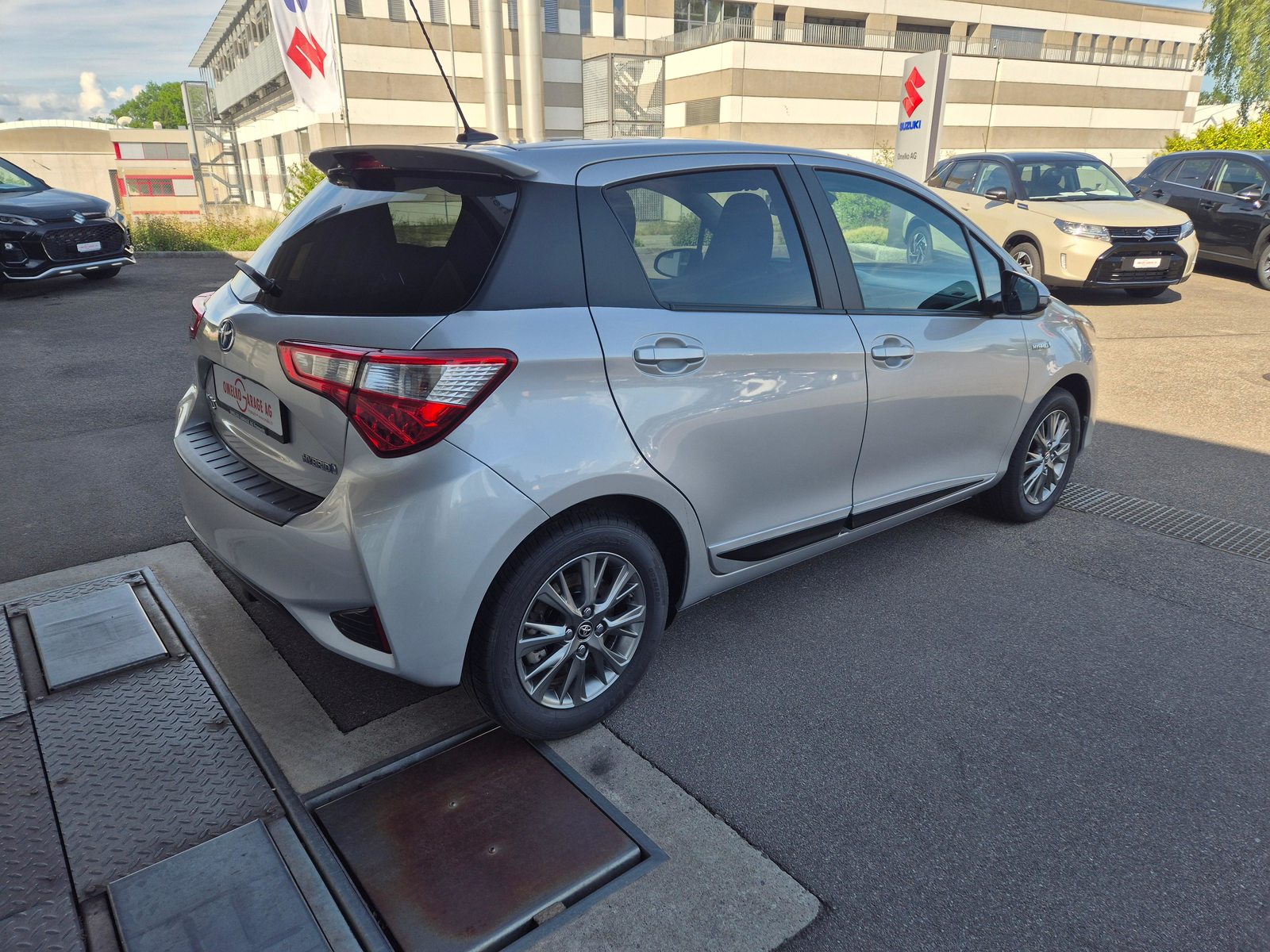 TOYOTA Yaris 1.5 VVT-i HSD Trend, Voll-Hybrid Benzin/Elektro, Occasion / Gebraucht, Automatik - 4