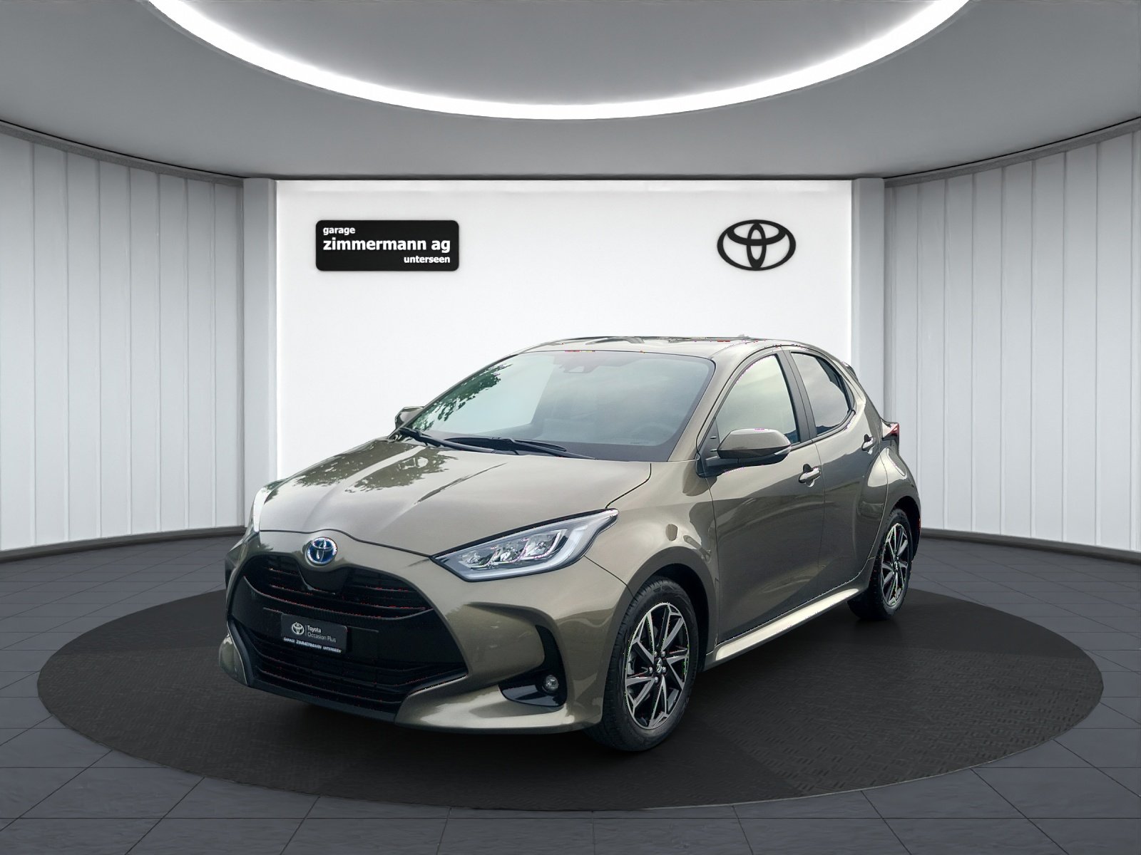TOYOTA Yaris 1.5 VVT-i HSD Trend