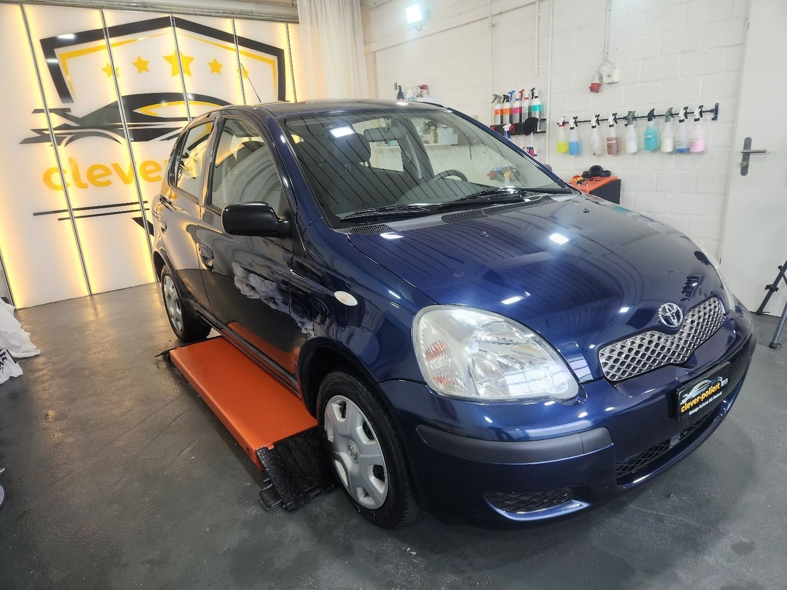 TOYOTA Yaris 1.0 16V Linea Luna, Essence, Occasion / Utilisé, Manuelle - 2