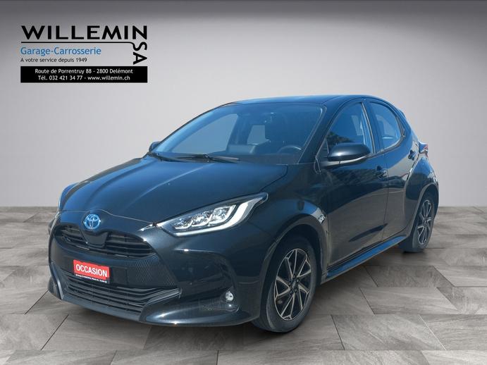 TOYOTA Yaris 1.5 Trend e-CVT, Full-Hybrid Petrol/Electric, Second hand / Used, Automatic