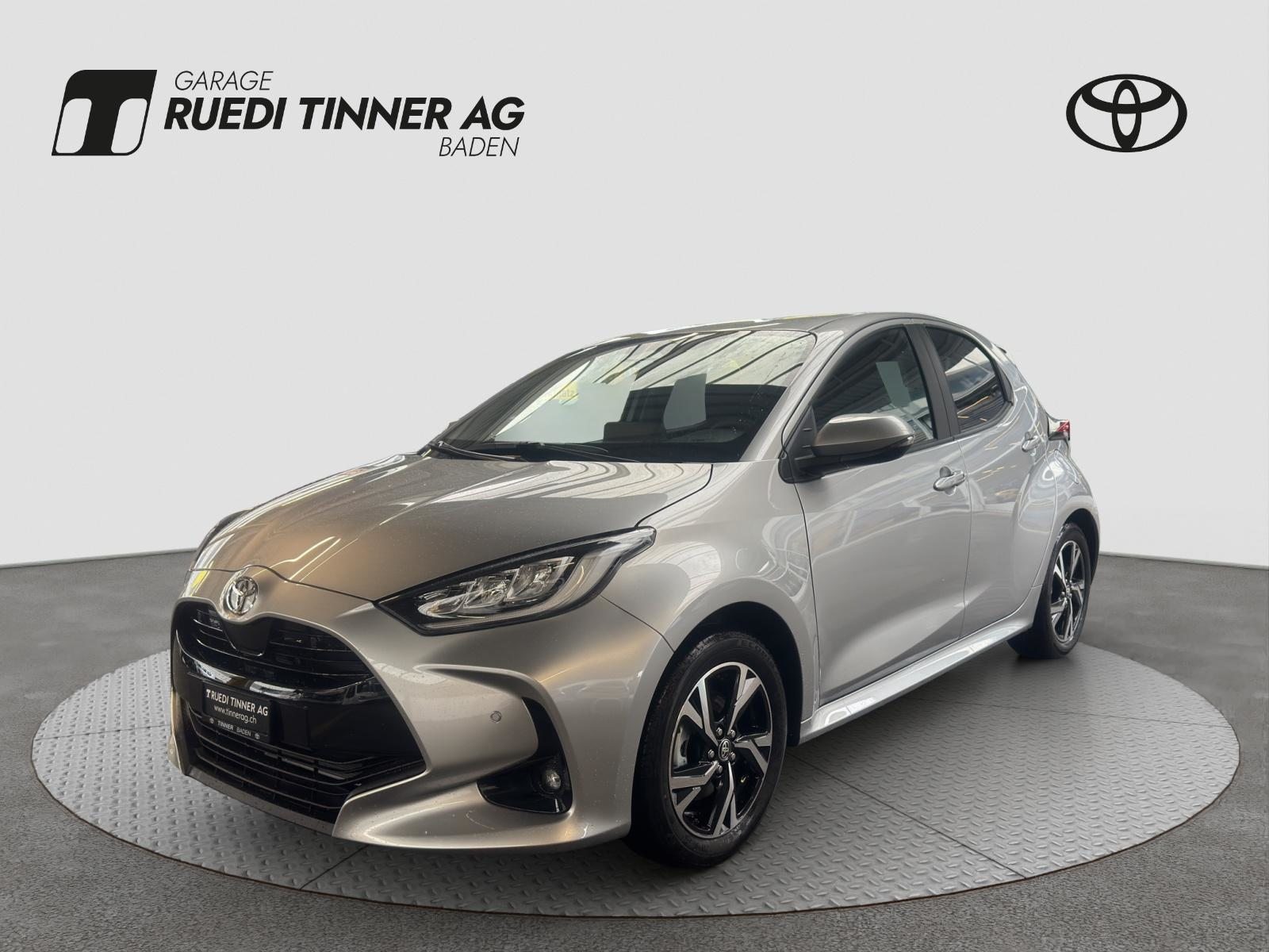 TOYOTA Yaris 1.5 VVT-i HSD Trend