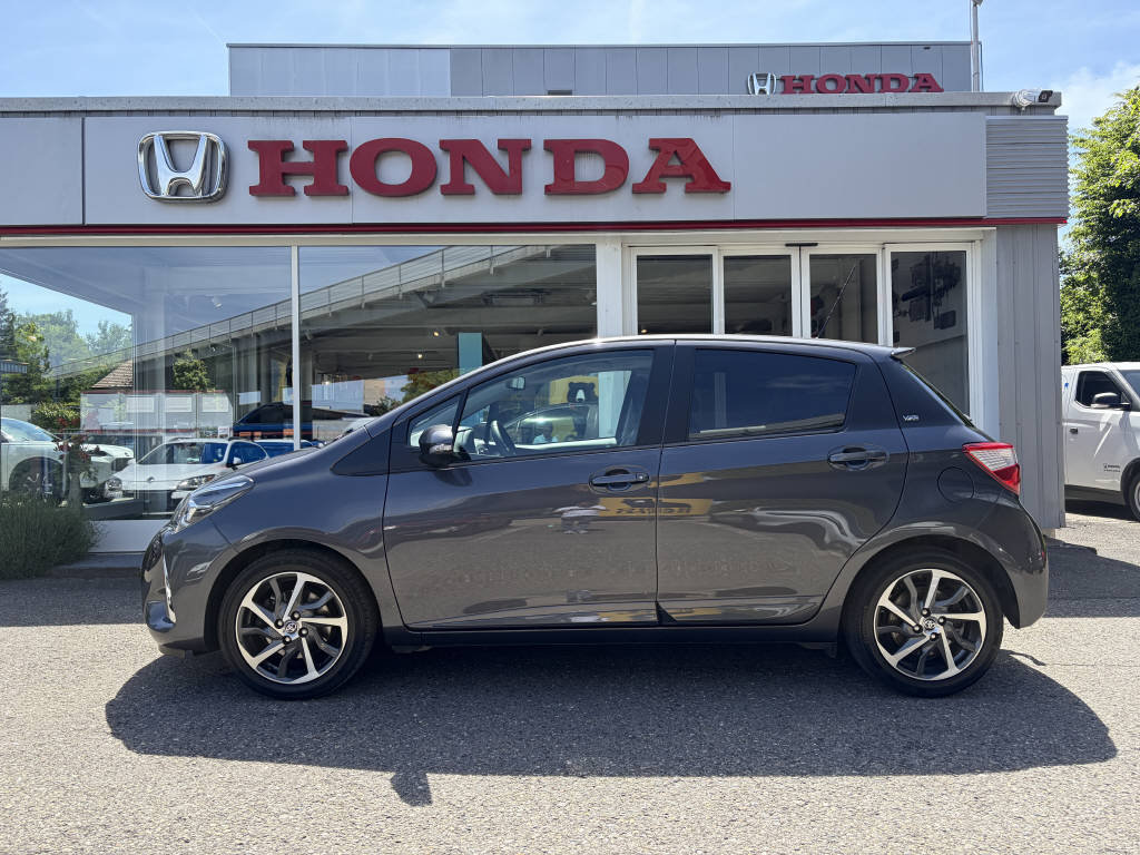 TOYOTA Yaris 1.5 VVT-iE Trend MdS, Benzin, Occasion / Gebraucht, Automatik - 3