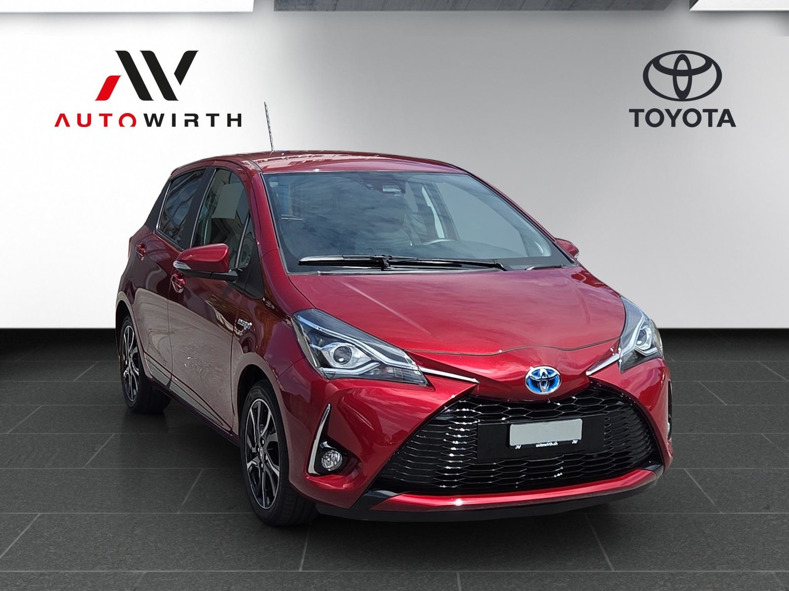 TOYOTA Yaris 1.5 VVT-i HSD Trend, Hybride Integrale Benzina/Elettrica, Occasioni / Usate, Automatico - 3