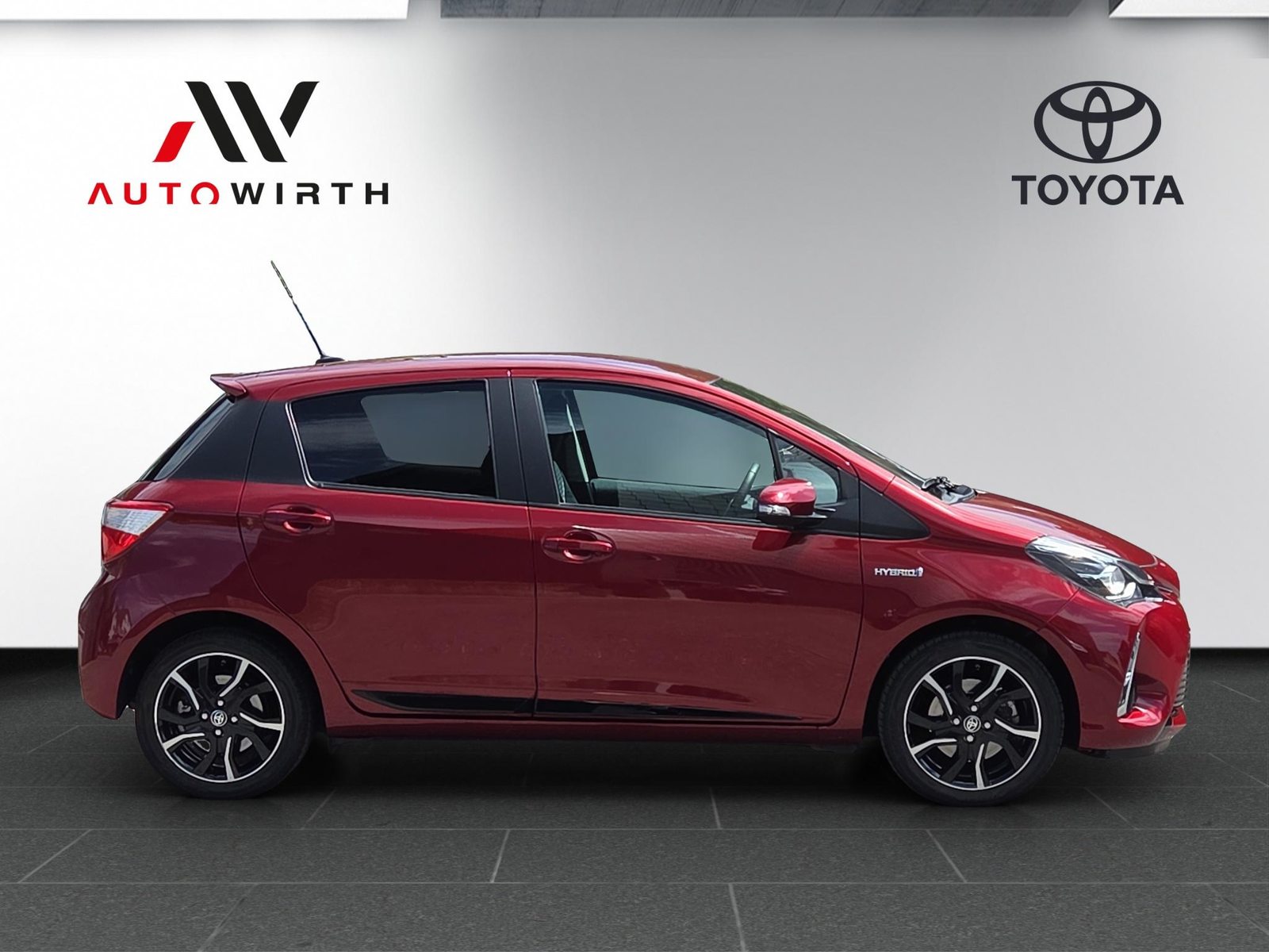 TOYOTA Yaris 1.5 VVT-i HSD Trend, Hybride Integrale Benzina/Elettrica, Occasioni / Usate, Automatico - 4