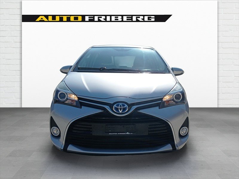 TOYOTA Yaris 1.5 VVT-i HSD Luna, Voll-Hybrid Benzin/Elektro, Occasion / Gebraucht, Automatik - 2