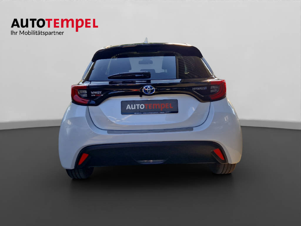 TOYOTA Yaris 1.5 VVT-i HSD Trend 41667/069, Voll-Hybrid Benzin/Elektro, Occasion / Gebraucht, Automatik - 4