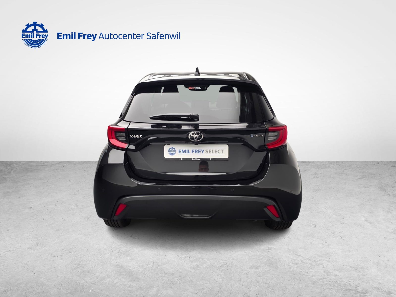 TOYOTA Yaris 1.5 VVT-i HSD Trend, Full-Hybrid Petrol/Electric, Second hand / Used, Automatic - 4