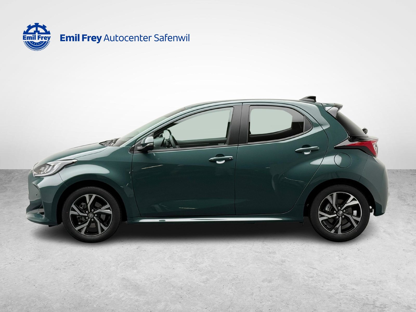 TOYOTA Yaris 1.5 VVT-i HSD Trend, Voll-Hybrid Benzin/Elektro, Occasion / Gebraucht, Automatik - 2