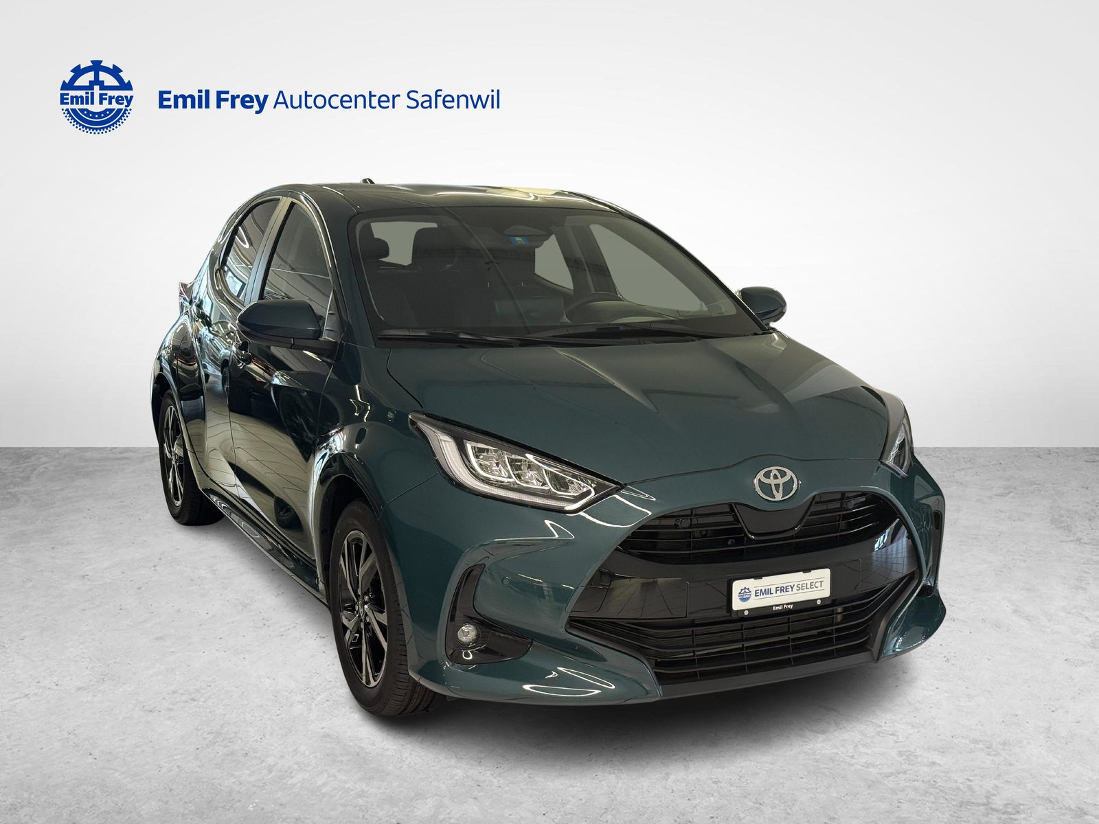TOYOTA Yaris 1.5 VVT-i HSD Trend, Voll-Hybrid Benzin/Elektro, Occasion / Gebraucht, Automatik - 7
