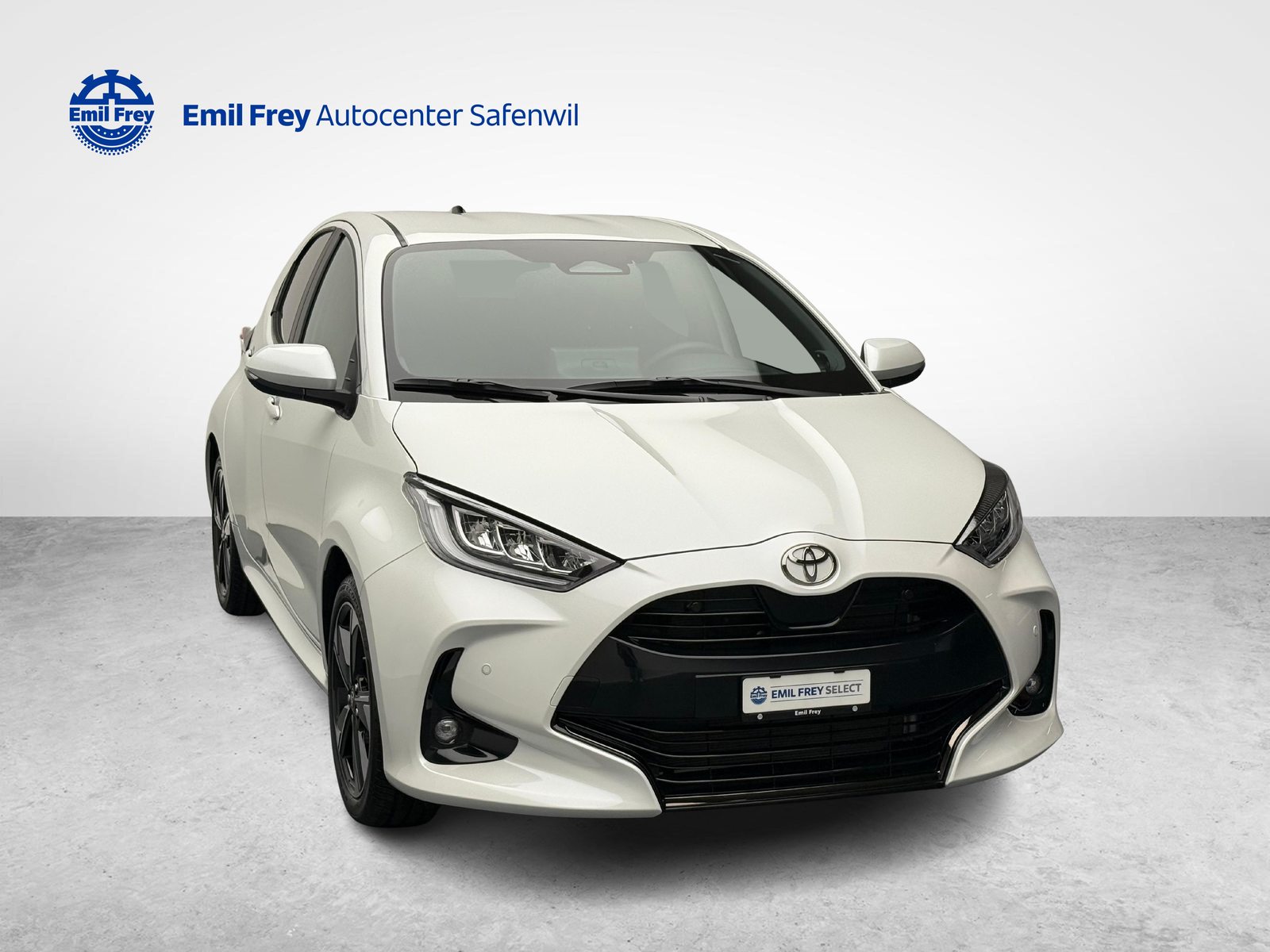 TOYOTA Yaris 1.5 VVT-i HSD Premium, Voll-Hybrid Benzin/Elektro, Occasion / Gebraucht, Automatik - 7