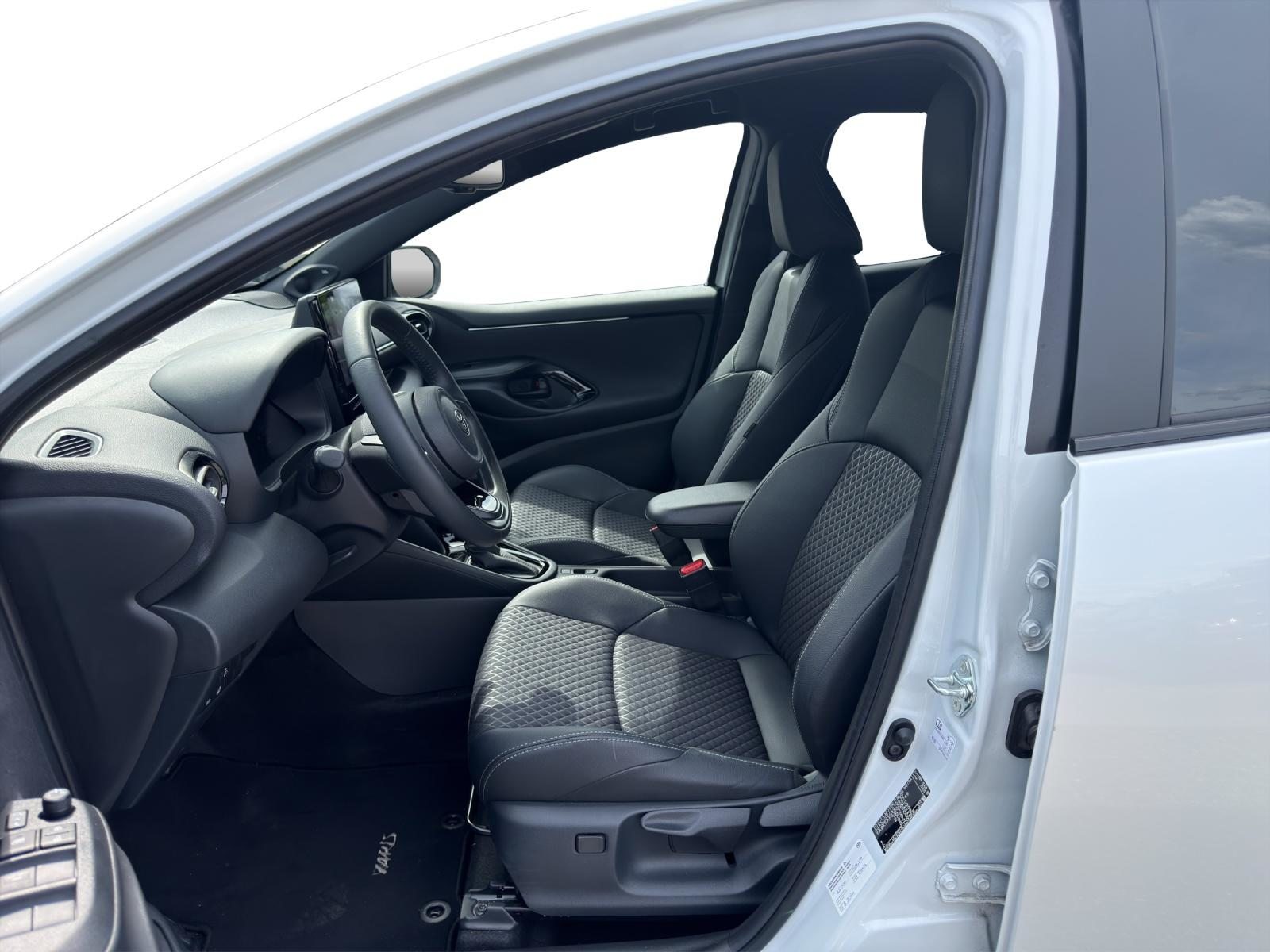 TOYOTA Yaris 1.5 VVT-i HSD Premium, Hybride Integrale Benzina/Elettrica, Occasioni / Usate, Automatico - 6