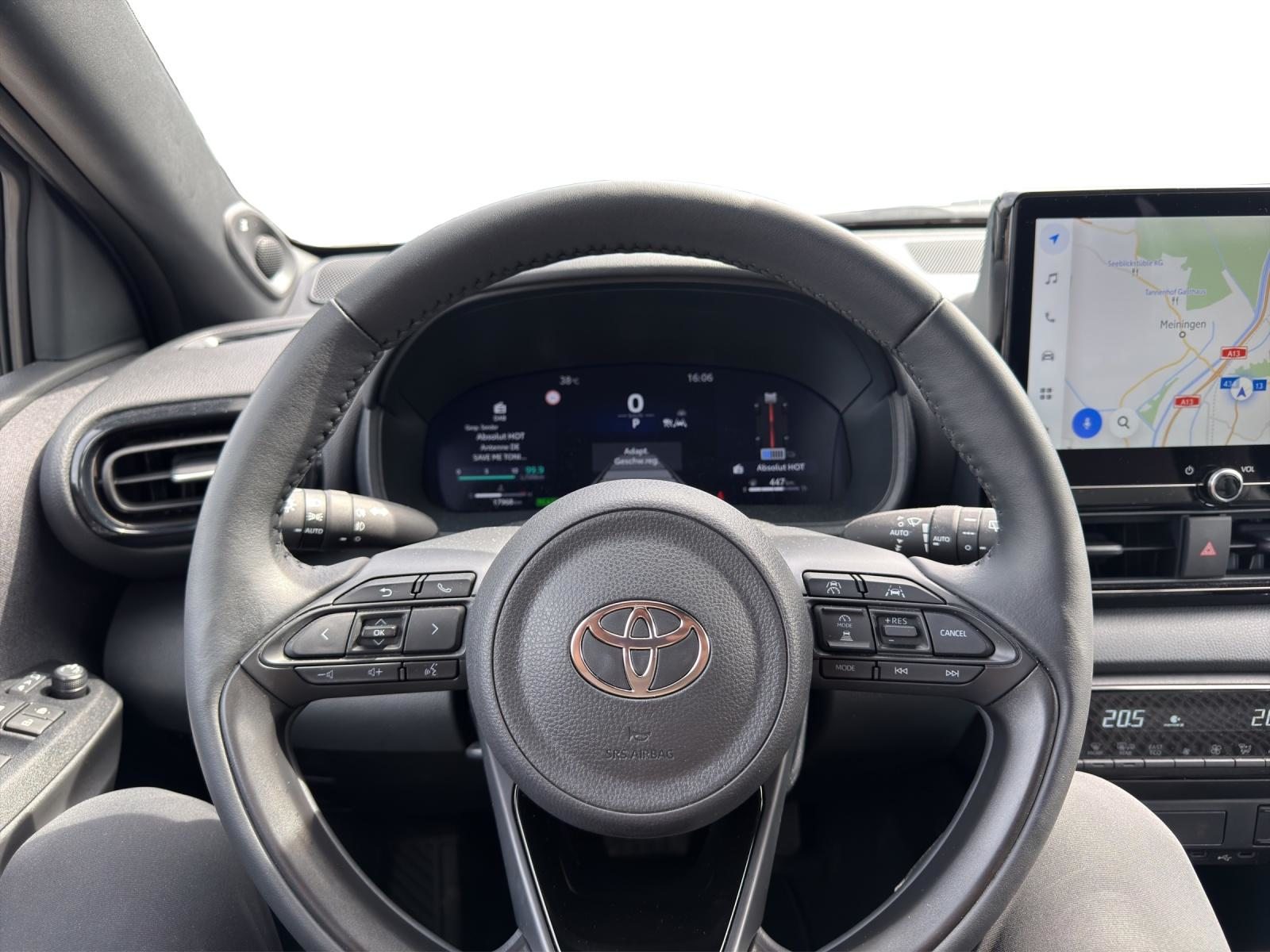 TOYOTA Yaris 1.5 VVT-i HSD Premium, Hybride Integrale Benzina/Elettrica, Occasioni / Usate, Automatico - 7