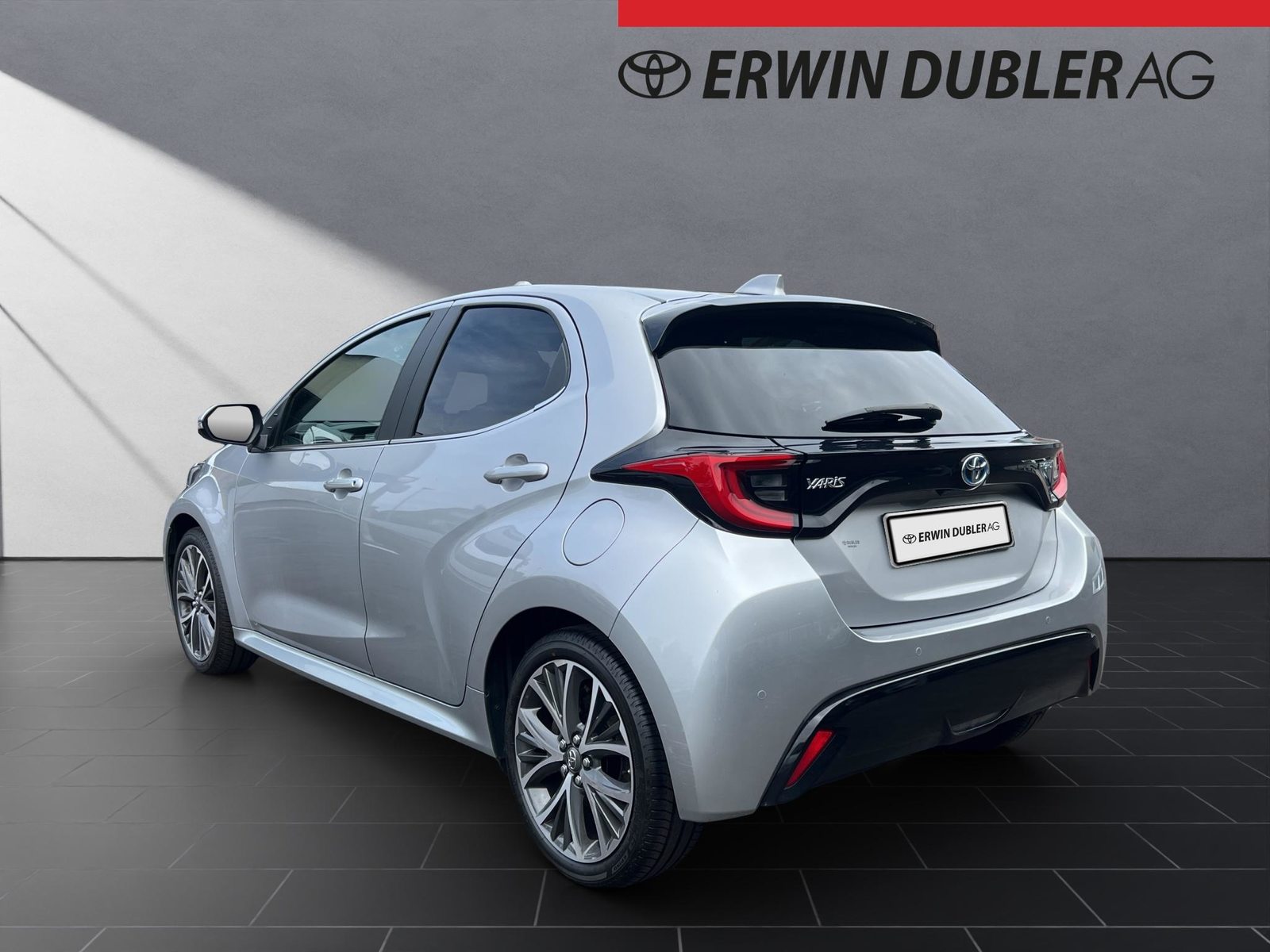 TOYOTA Yaris 1.5 VVT-i HSD Premium, Hybride Intégral Essence/Électricité, Occasion / Utilisé, Automatique - 3