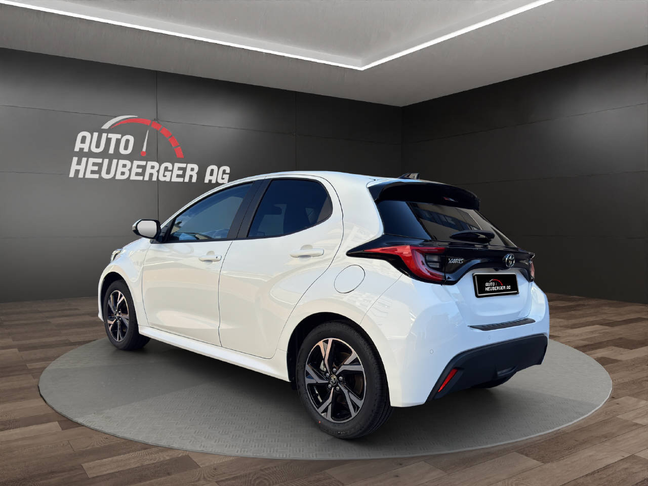 TOYOTA Yaris 1.5 VVT-i HSD Trend, Hybride Intégral Essence/Électricité, Occasion / Utilisé, Automatique - 2