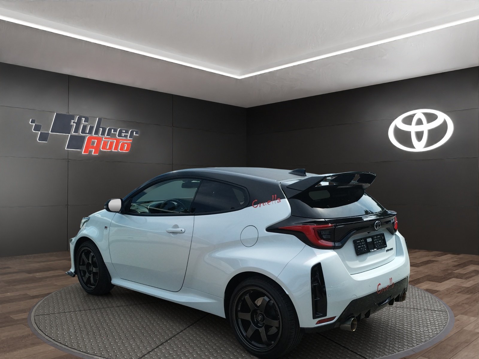 TOYOTA GR Yaris 1.6 Turbo Sport 4x4, Benzin, Occasion / Gebraucht, Handschaltung - 7