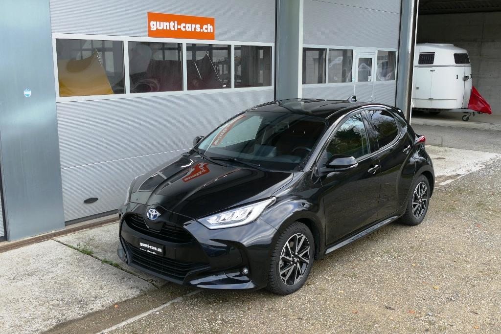 TOYOTA Yaris 1.5 VVT-i HSD Trend