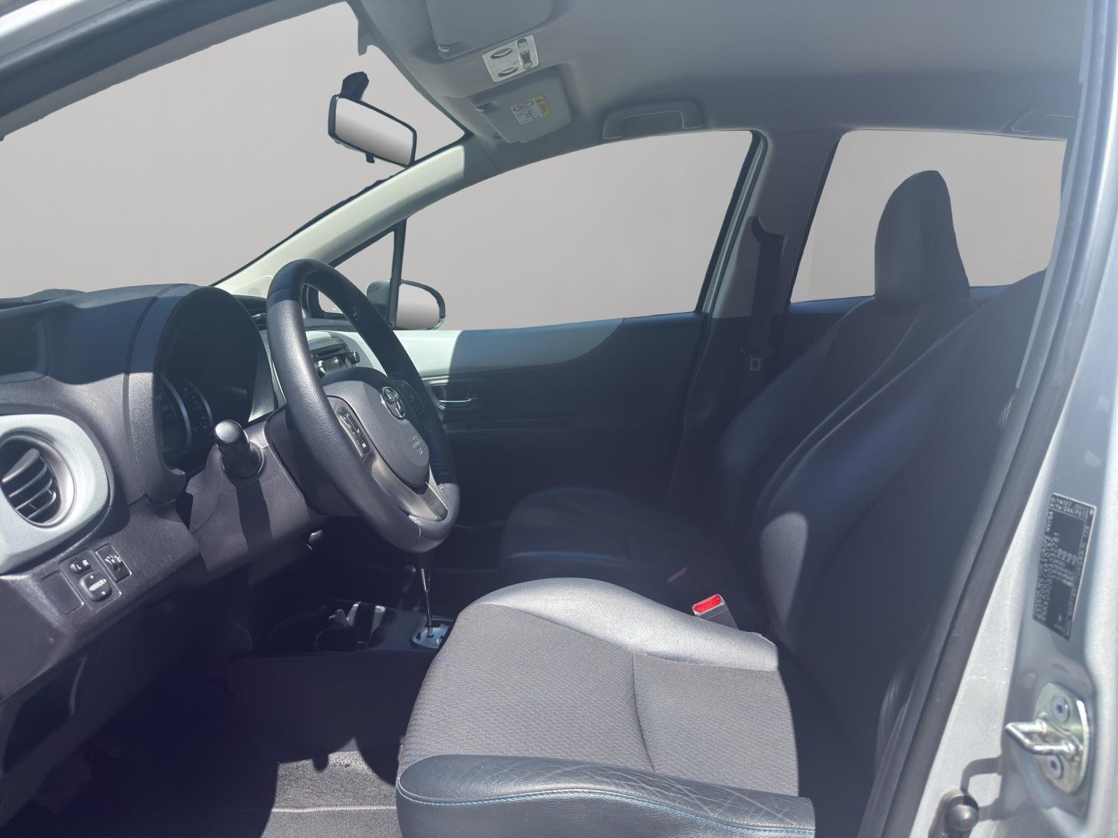 TOYOTA Yaris 1.5 VVT-i HSD Sol, Hybride Integrale Benzina/Elettrica, Occasioni / Usate, Automatico - 5