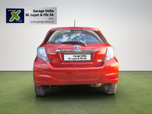 TOYOTA Yaris 1.5 Hybrid Luna, Petrol, Second hand / Used, Automatic - 4