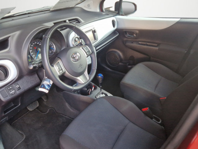 TOYOTA Yaris 1.5 Hybrid Luna, Petrol, Second hand / Used, Automatic - 7