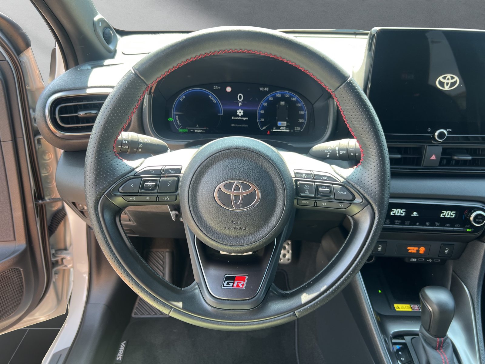 TOYOTA Yaris 1.5 VVT-i HSD GR Sport, Full-Hybrid Petrol/Electric, Second hand / Used, Automatic - 5
