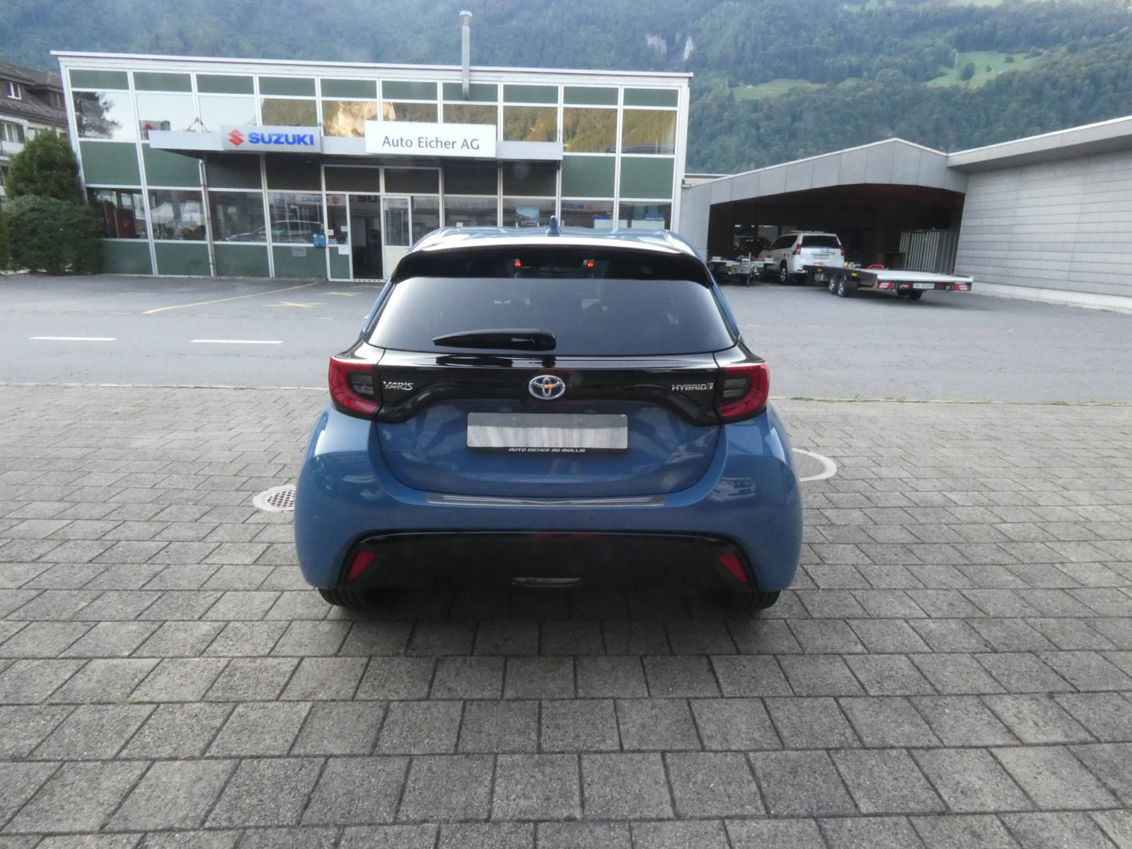 TOYOTA Yaris 1.5 VVT-i HSD Premium, Voll-Hybrid Benzin/Elektro, Occasion / Gebraucht, Automatik - 5