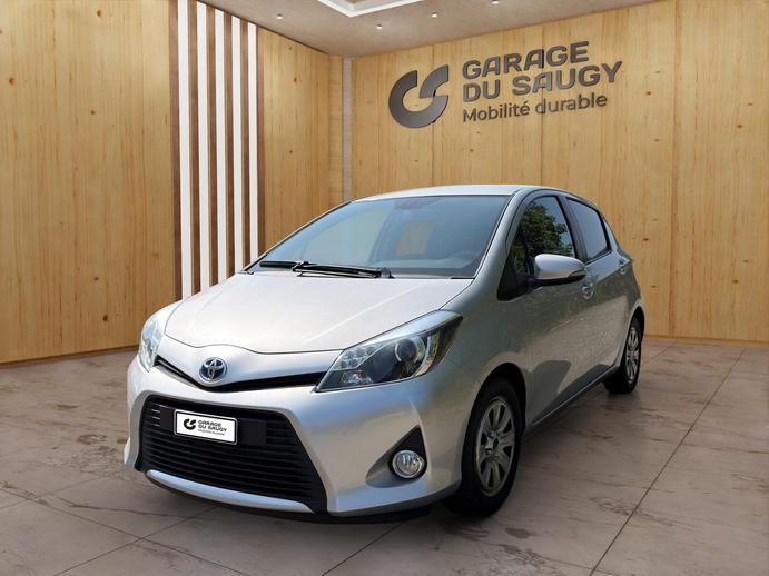 TOYOTA Yaris 1.5 VVT-i HSD Sol Premium, Hybride Integrale Benzina/Elettrica, Occasioni / Usate, Automatico