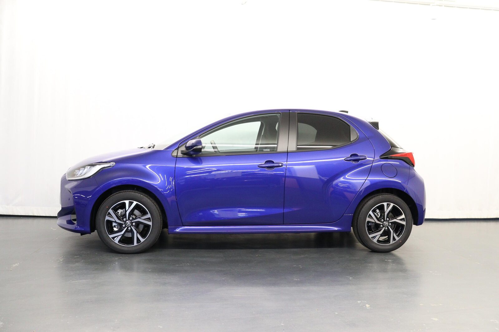 TOYOTA Yaris 1.5 VVT-i HSD Trend, Hybride Integrale Benzina/Elettrica, Occasioni / Usate, Automatico - 5