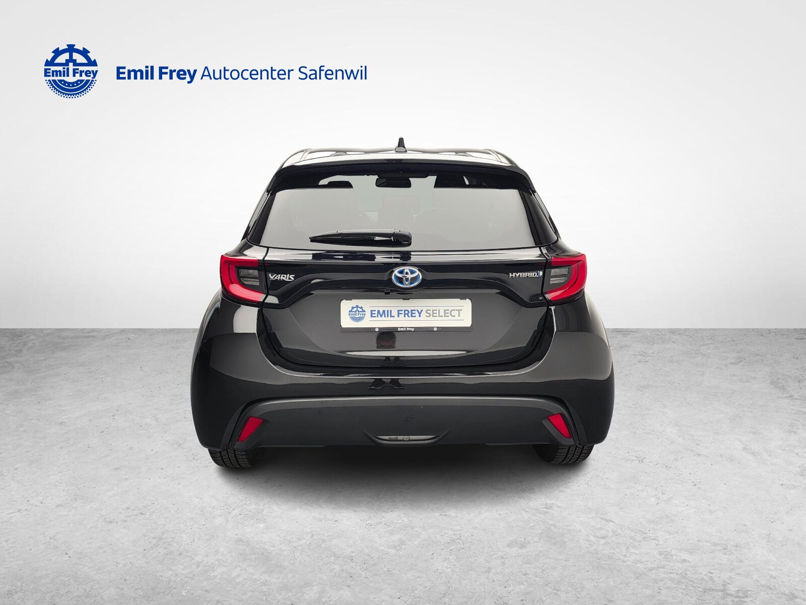 TOYOTA Yaris 1.5 VVT-i HSD Trend, Full-Hybrid Petrol/Electric, Second hand / Used, Automatic - 4