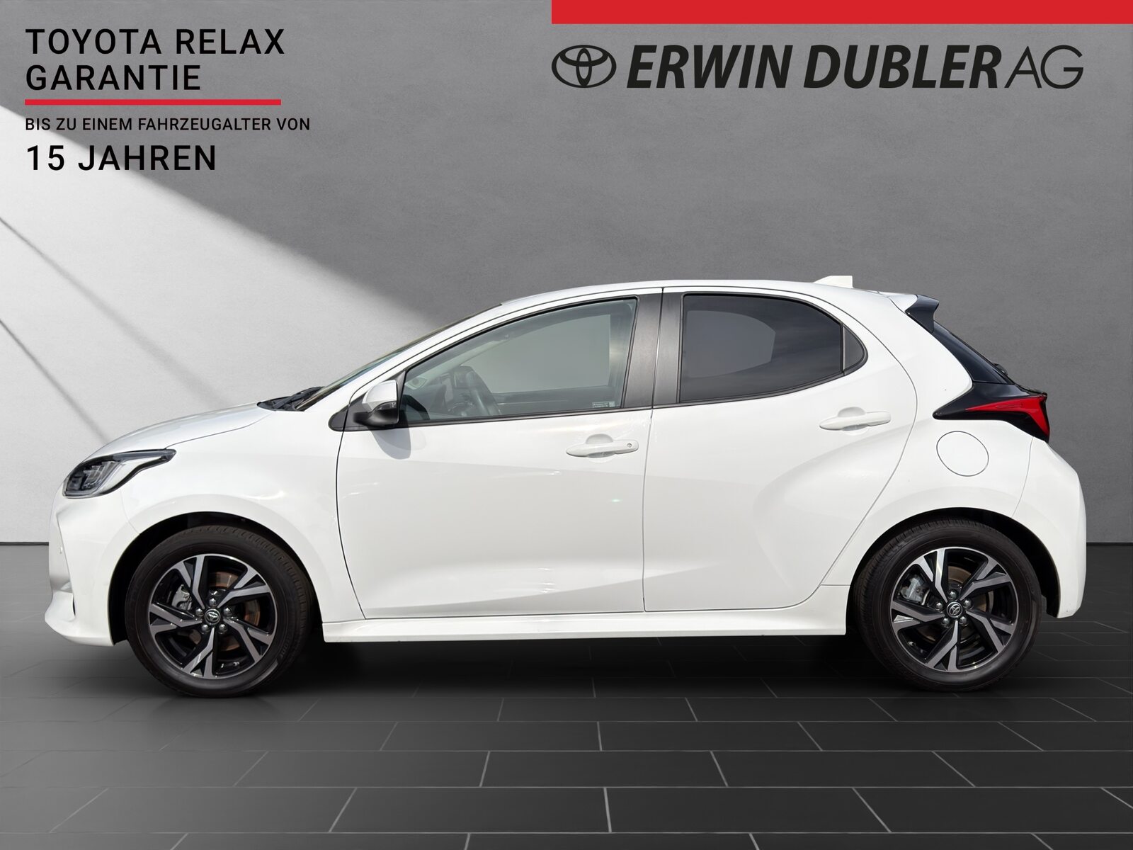 TOYOTA Yaris 1.5 VVT-i HSD Trend, Full-Hybrid Petrol/Electric, Second hand / Used, Automatic - 2