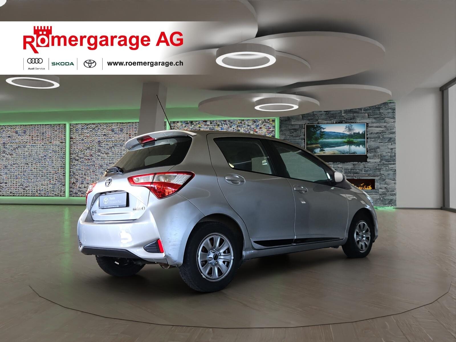 TOYOTA Yaris 1.5 VVT-i HSD Trend, Hybride Integrale Benzina/Elettrica, Occasioni / Usate, Automatico - 4